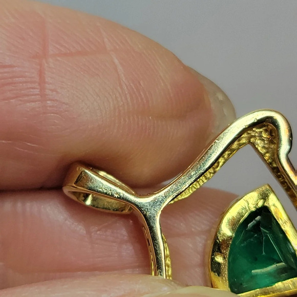 14K yellow gold emerald diamond charm pendant necklace - Picture 7 of 13